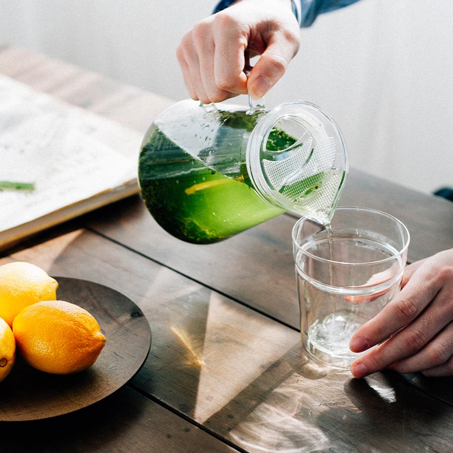 Tea Pot with Strainer Lid 450 ml
